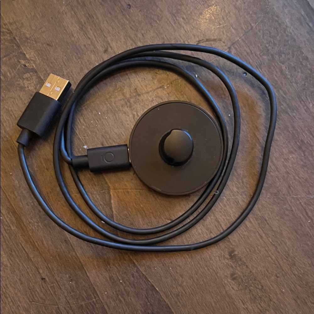 Black USB Charging Cable for Wearable Rings, oura ring heritage gen 3 size 7